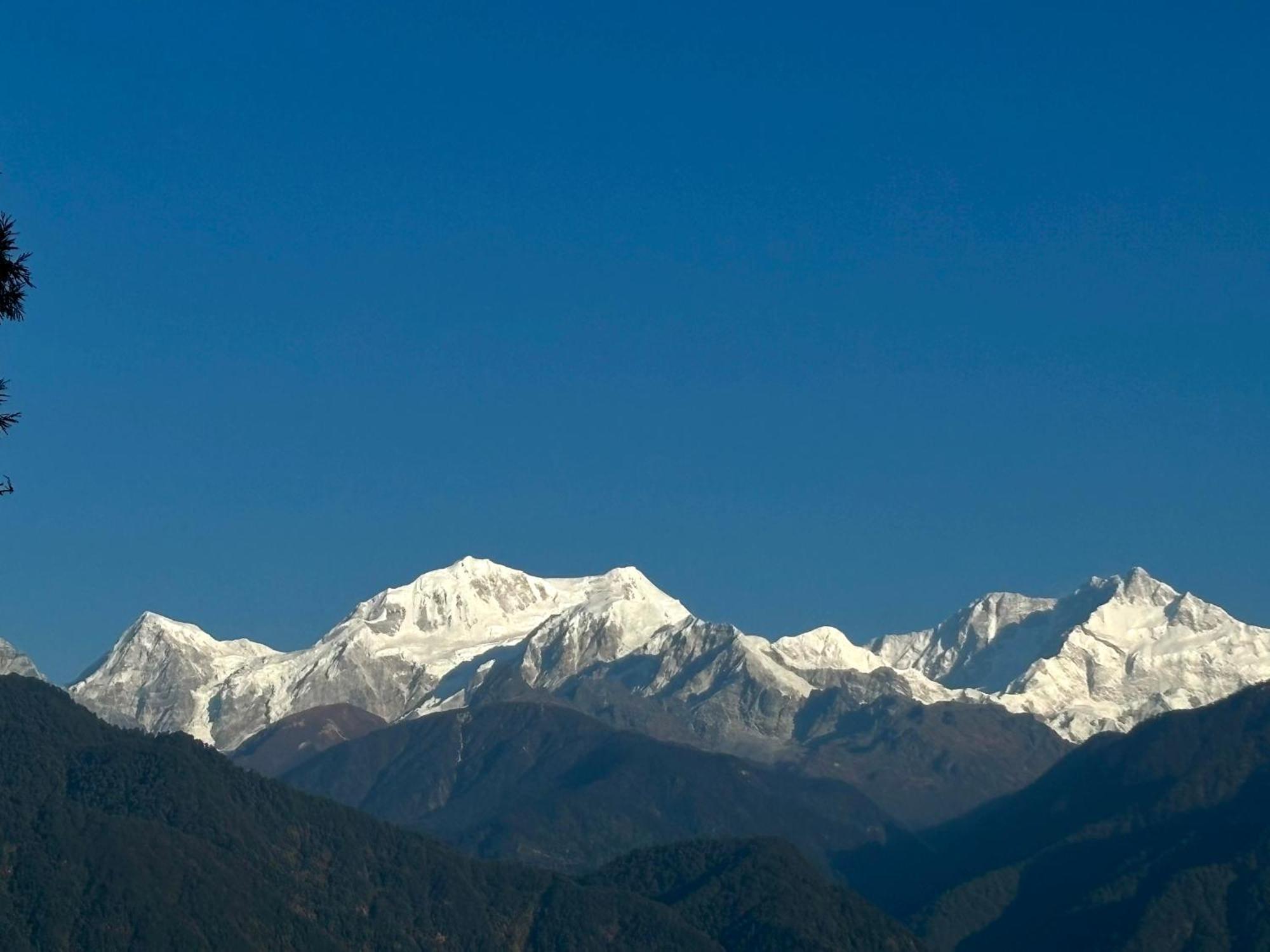 Auberge de jeunesse Wake In Himalayas à Pelling Extérieur photo